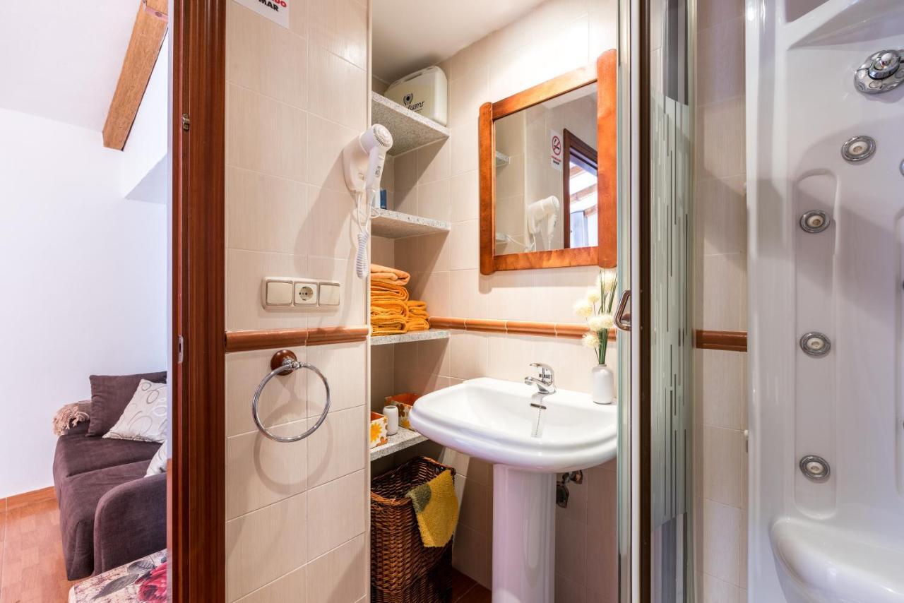Apartamento A Pie De Playa Benajarafe Eksteriør billede